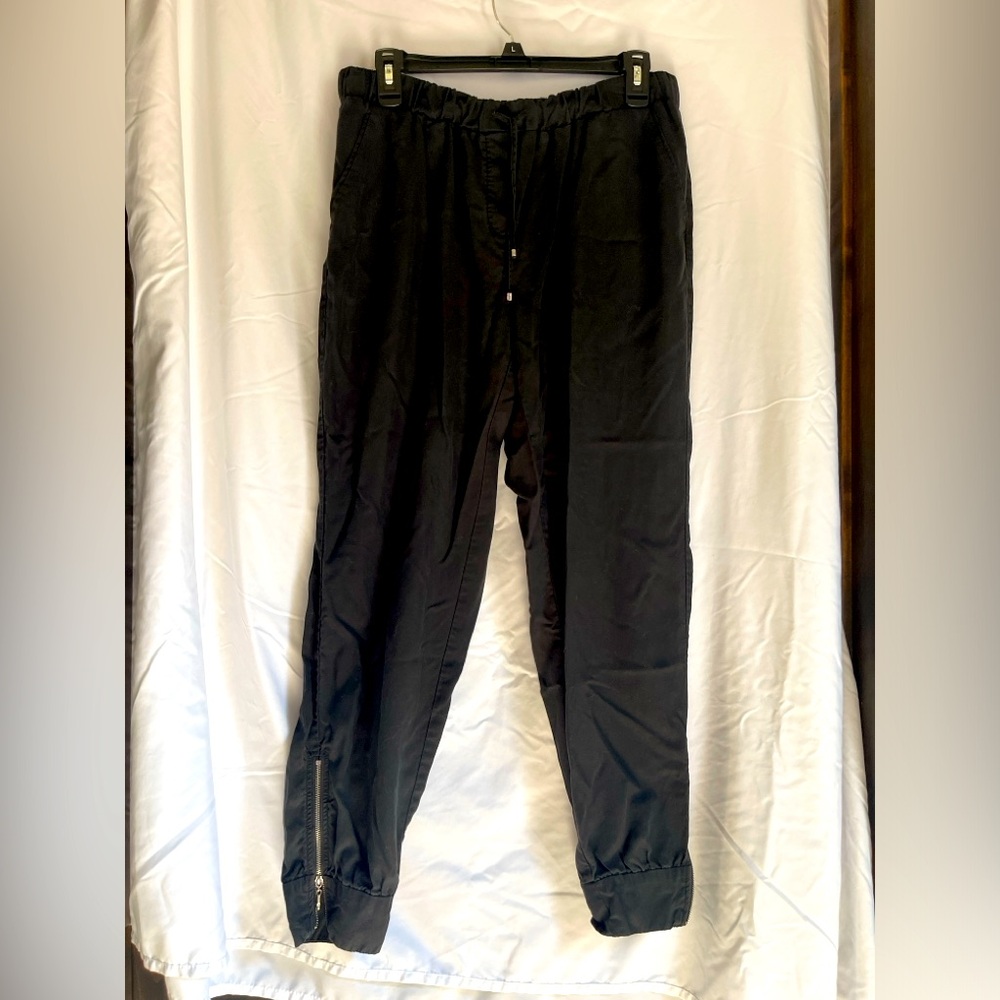 White House Black Market joggers with zipper accent at ankle